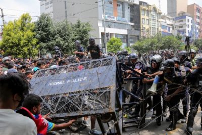 Cảnh giác âm mưu lợi dụng biểu tình, bạo loạn ở Indonesia, Nepal để kích động “cách mạng màu”