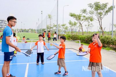 Rèn luyện kỹ năng sống thông qua mô hình câu lạc bộ học đường